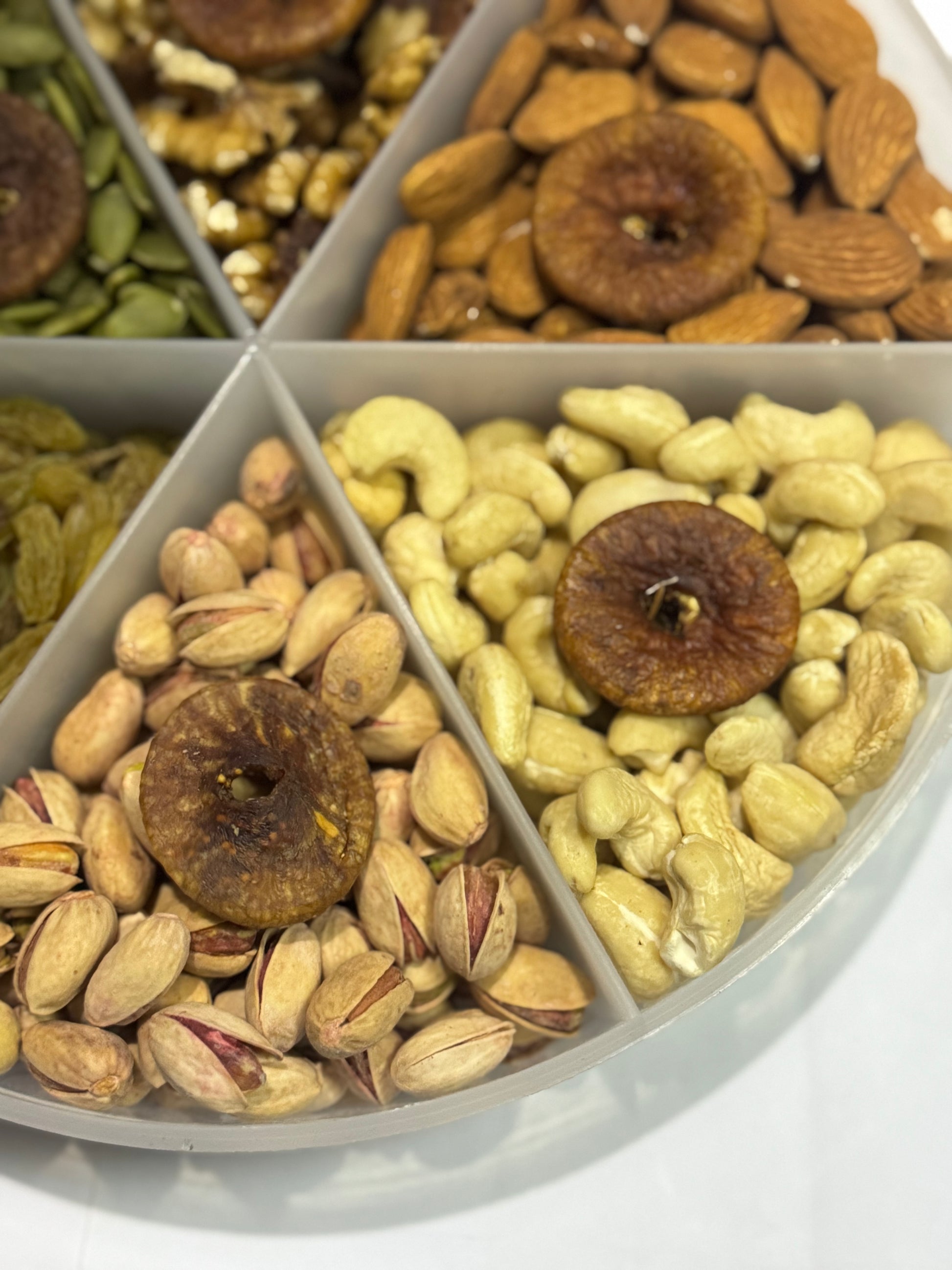 Mixed Dry Fruits Box